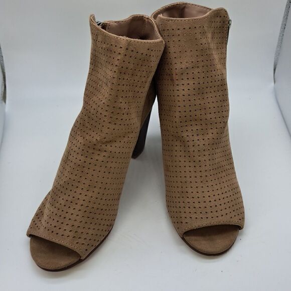 Francesca Women’s New Boot Open Toe Bootie Perforated Faux Suede Zipper Size 8.5 - Picture 1 of 10